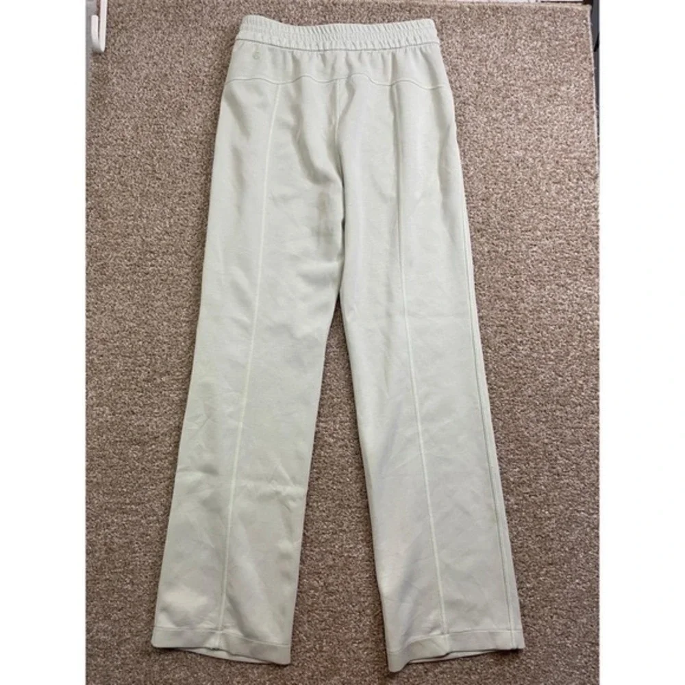 Lululemon Softstreme‎ HR Pant Size 6 Green Lime